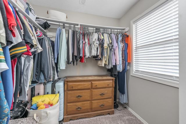 3925 N Rushwood, Wichita, KS 67226
