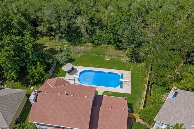 3925 N Rushwood, Wichita, KS 67226