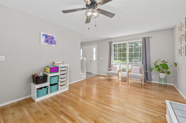 3925 N Rushwood, Wichita, KS 67226