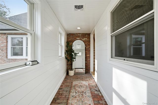 168 Bayview Drive, Oakdale, NY 11769
