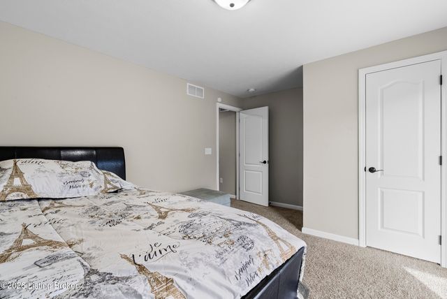 10040 Windcrest Farms Ln, Louisville, KY 40291