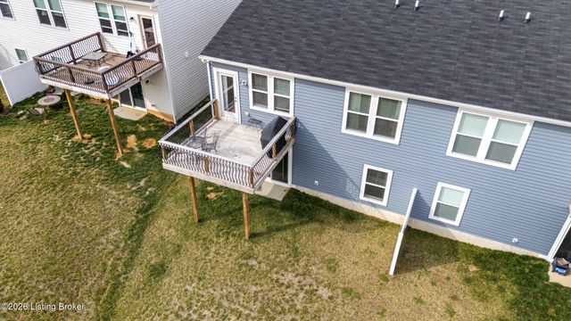 10040 Windcrest Farms Ln, Louisville, KY 40291