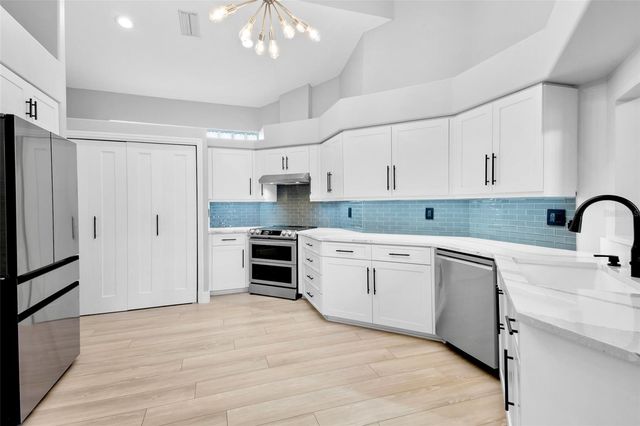 3761 AMAPOLA LANE, Sarasota, FL 34238