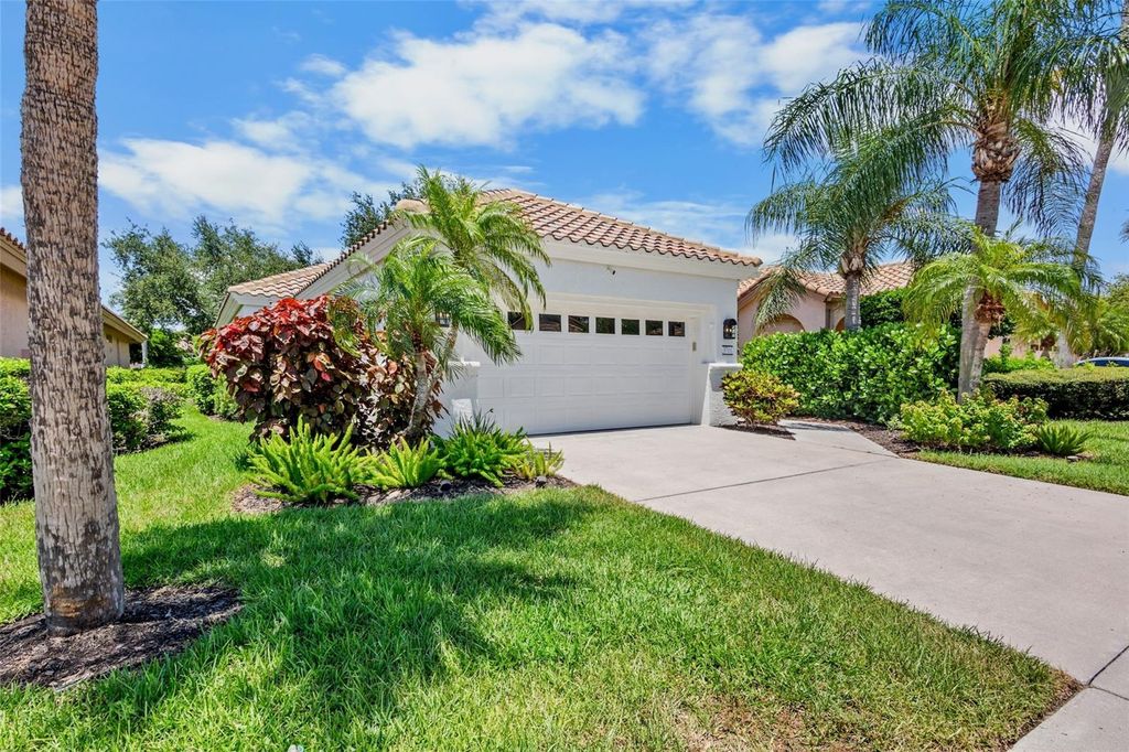 3761 AMAPOLA LANE, Sarasota, FL 34238