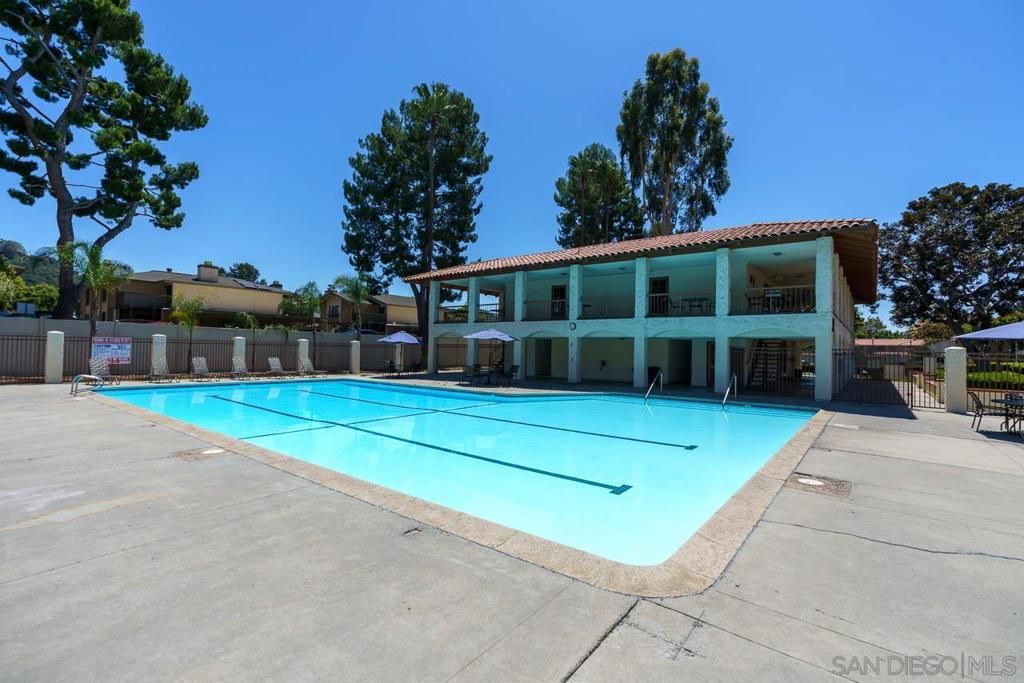 Image 13 of property listing at 6009 Rancho Mission Road 103, San Diego, CA 92108