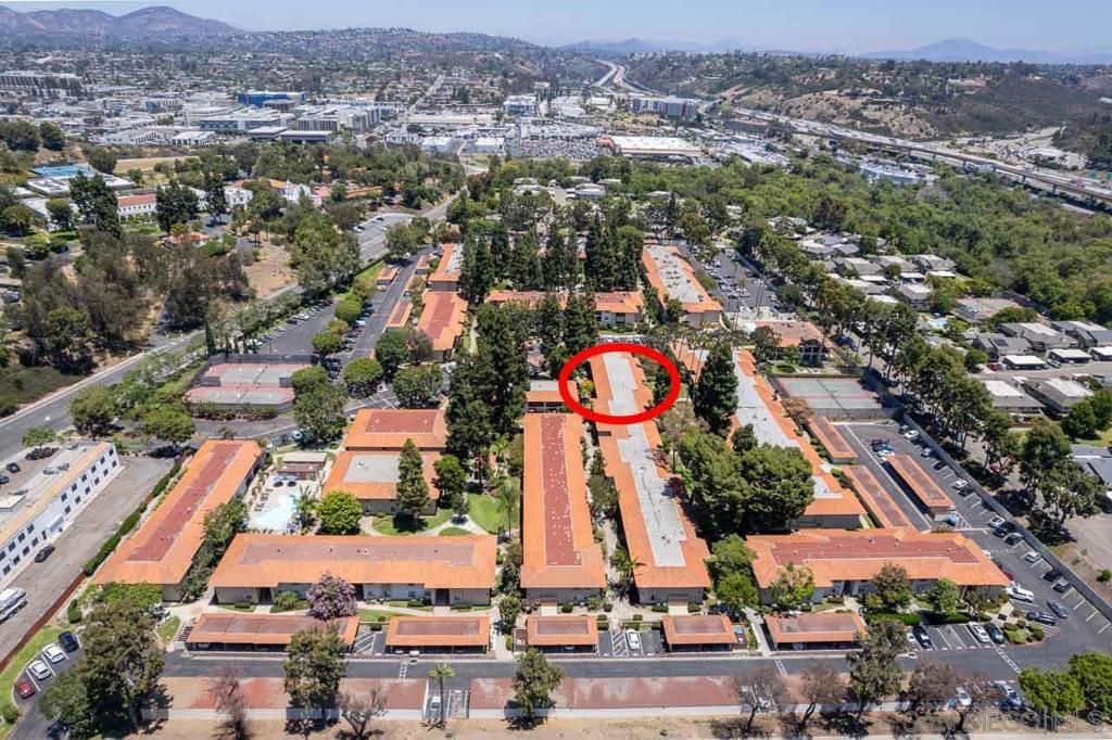 Image 15 of property listing at 6009 Rancho Mission Road 103, San Diego, CA 92108