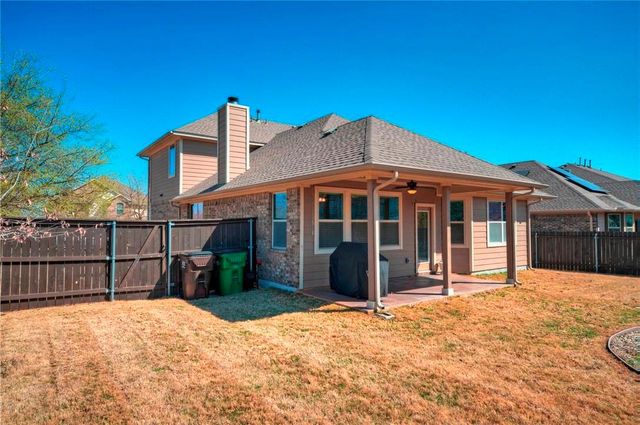 100 Snowdrift TRL, Round Rock, TX 78664