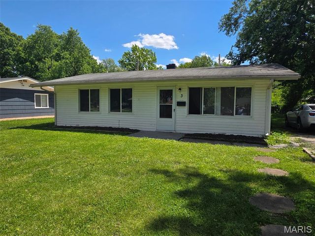 3 W Adams Drive, Cahokia, IL 62206