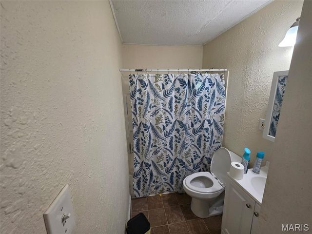 3 W Adams Drive, Cahokia, IL 62206