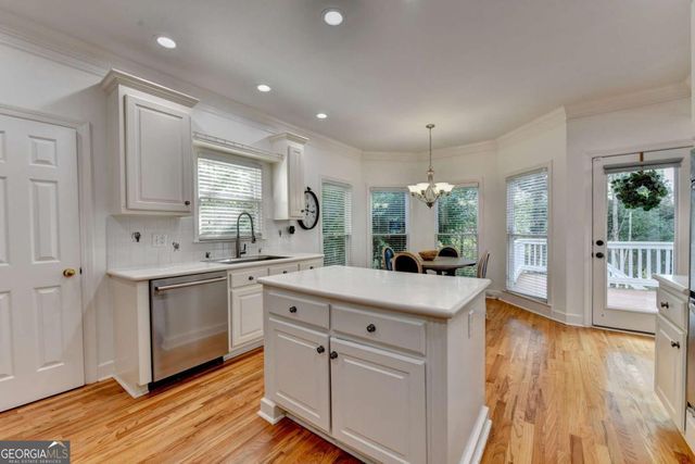 5955 Ettington Drive, Suwanee, GA 30024