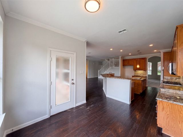 2211 Dana Drive, Flower Mound, TX 75028