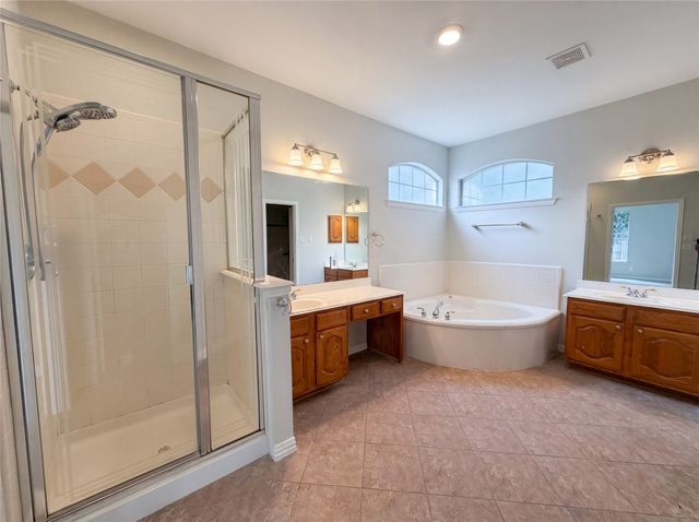 2211 Dana Drive, Flower Mound, TX 75028