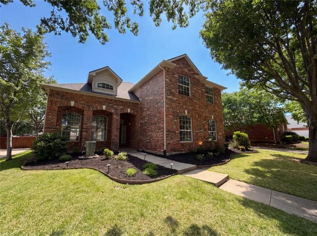 2211 Dana Drive, Flower Mound, TX 75028