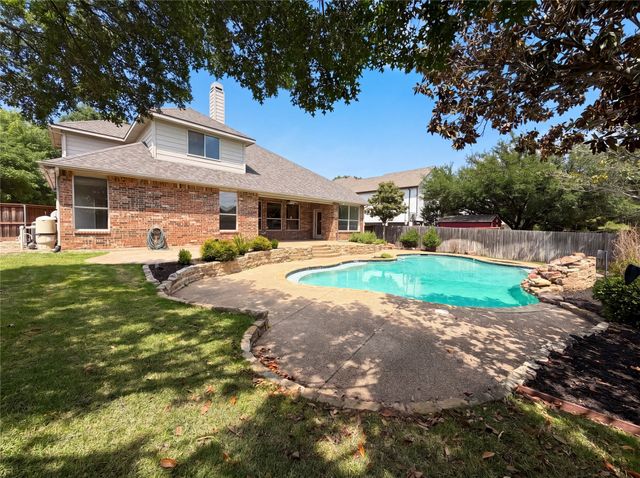 2211 Dana Drive, Flower Mound, TX 75028