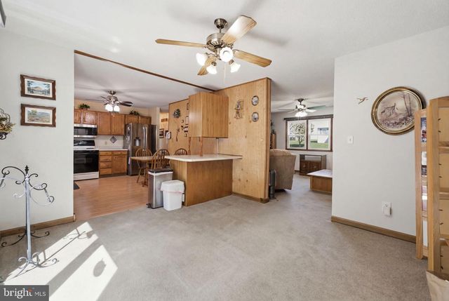 1946 BERGDOLL, Boothwyn, PA 19061