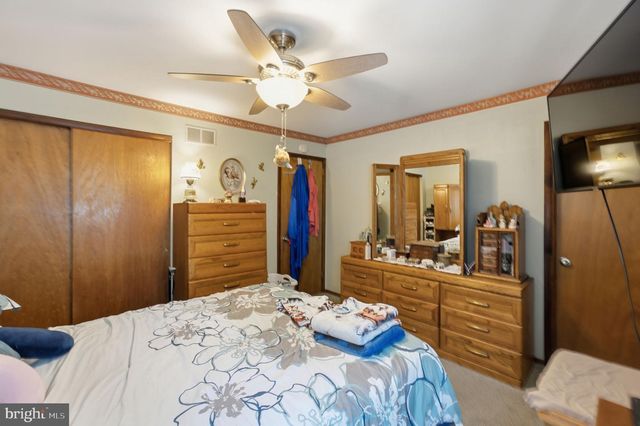 1946 BERGDOLL, Boothwyn, PA 19061