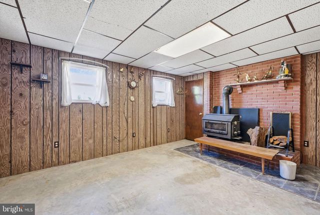 1946 BERGDOLL, Boothwyn, PA 19061