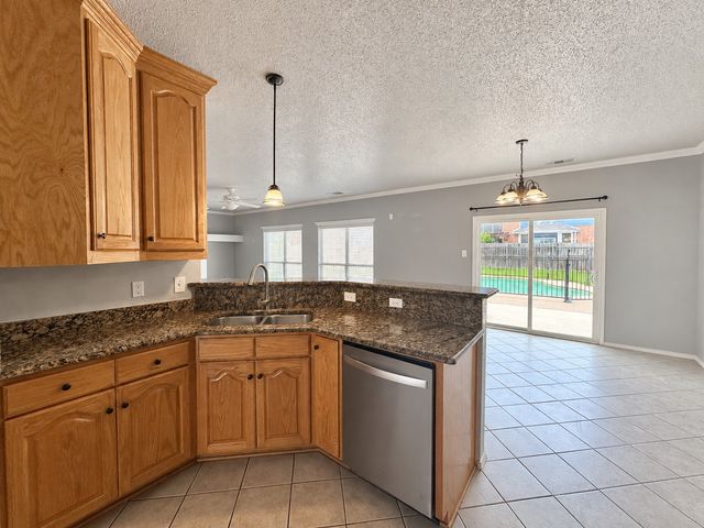 5709 Parkwood Trail, Haltom City, TX 76137