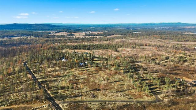 14305 E Nelson Rd, Elk, WA 99009