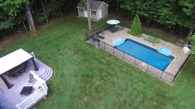 1 Dorothy Lane, Glenville, NY 12302