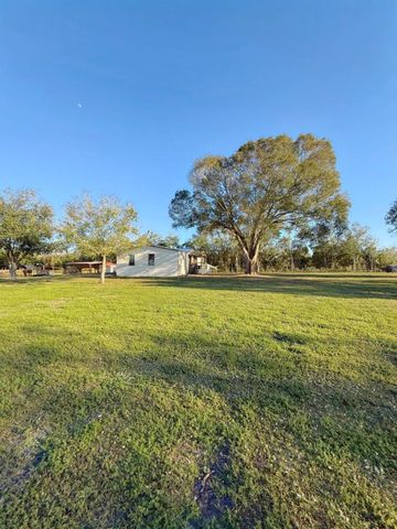 5062 NE 122nd Drive, Okeechobee, FL 34972