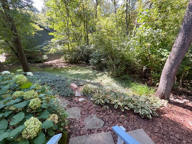 462 Kelly Lane, Crystal Lake, IL 60012