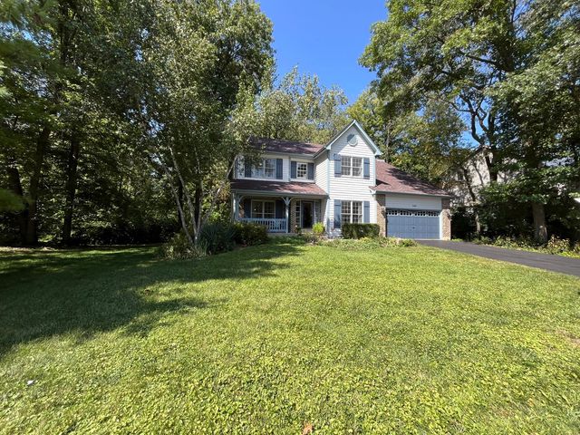 462 Kelly Lane, Crystal Lake, IL 60012