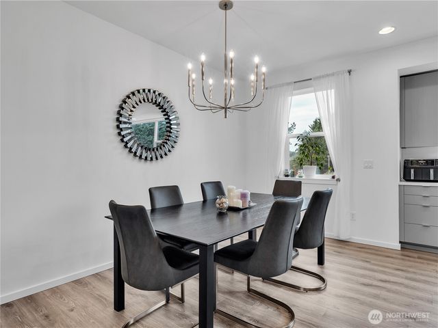 31822 Valley Vista St, Carnation, WA 98014