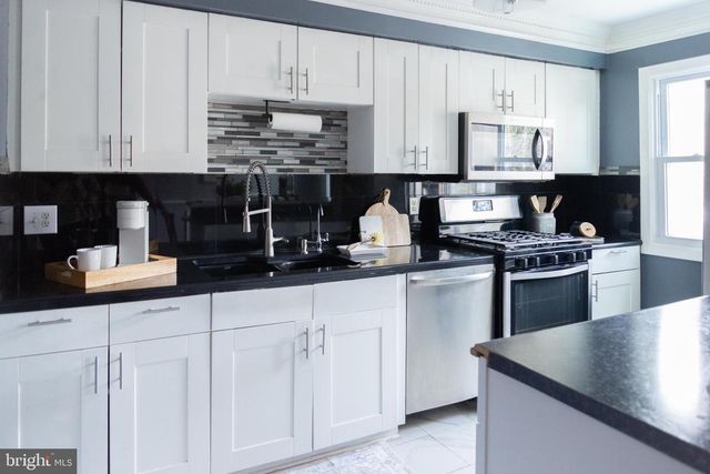 3414 BRADDOCK DR, Woodbridge, VA 22193