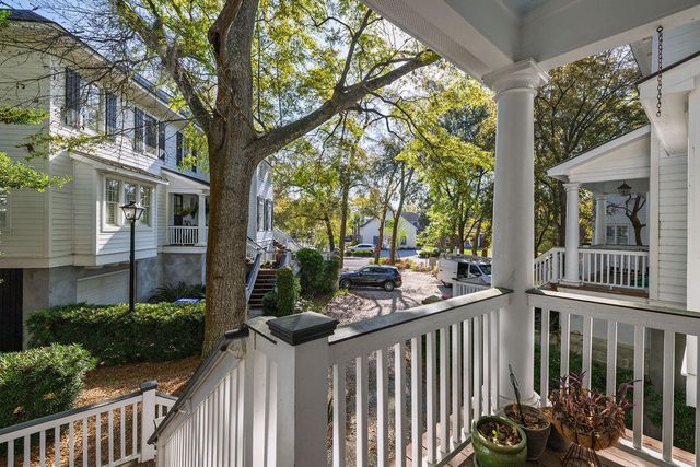 142 Wappoo Creek Drive 9, Charleston, SC 29412