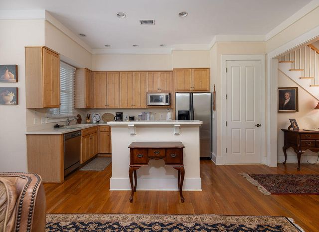 142 Wappoo Creek Drive 9, Charleston, SC 29412