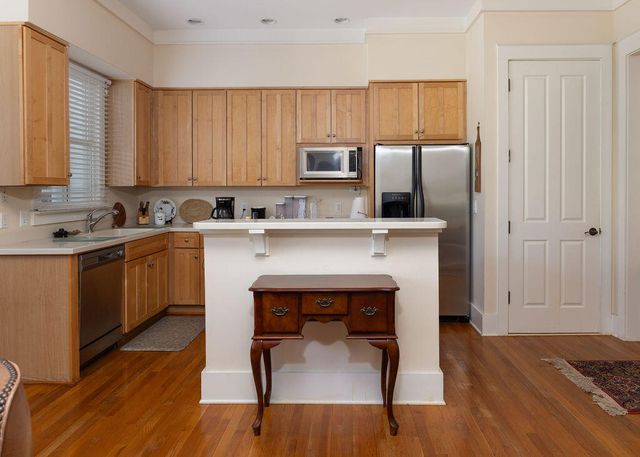 142 Wappoo Creek Drive 9, Charleston, SC 29412