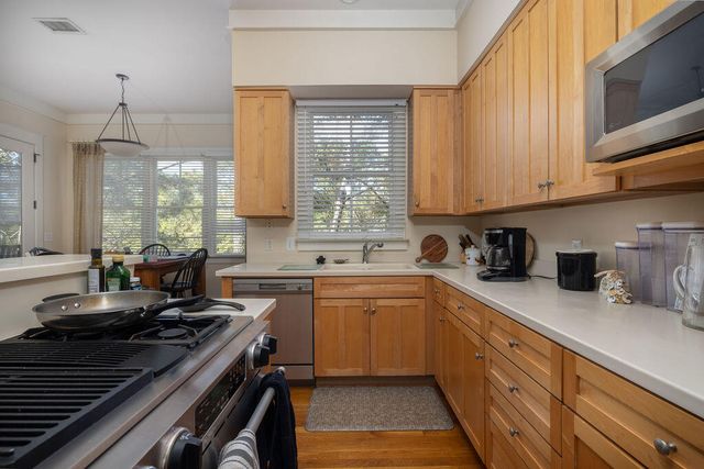 142 Wappoo Creek Drive 9, Charleston, SC 29412