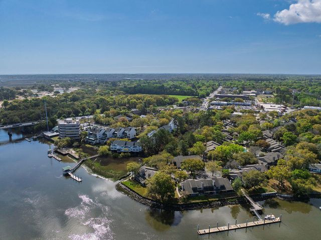142 Wappoo Creek Drive 9, Charleston, SC 29412