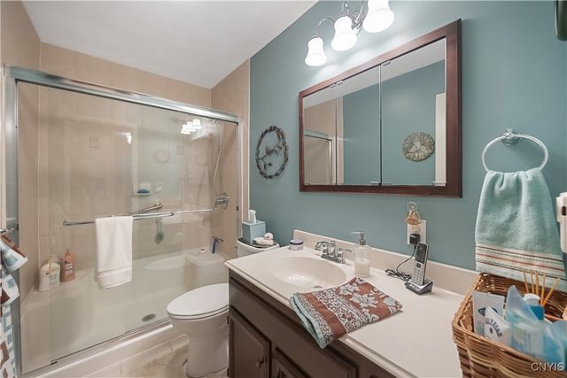 650 Patio Circle Drive, Oneida, NY 13421