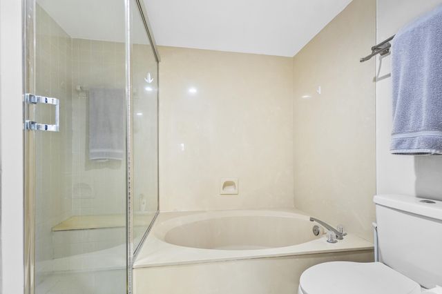 5186 Golfview Court 1913, Delray Beach, FL 33484