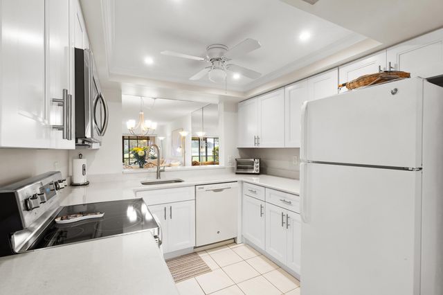 5186 Golfview Court 1913, Delray Beach, FL 33484