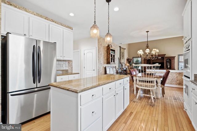 57 CROPWELL LN, Southampton, PA 18966