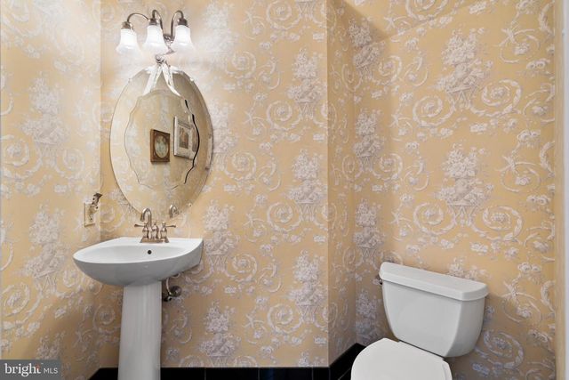 57 CROPWELL LN, Southampton, PA 18966