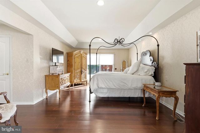 57 CROPWELL LN, Southampton, PA 18966