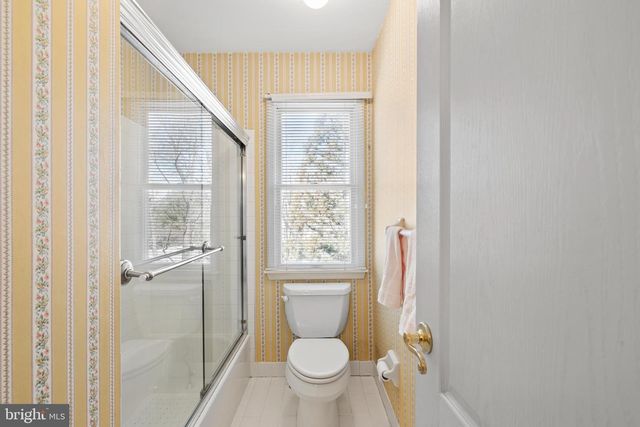 57 CROPWELL LN, Southampton, PA 18966