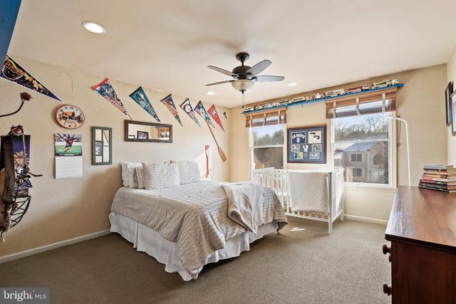 57 CROPWELL LN, Southampton, PA 18966