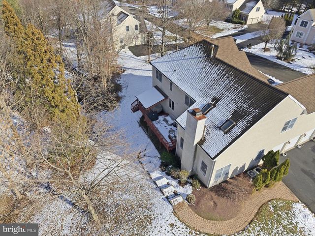 57 CROPWELL LN, Southampton, PA 18966