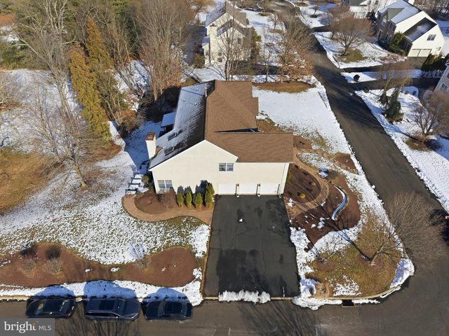 57 CROPWELL LN, Southampton, PA 18966