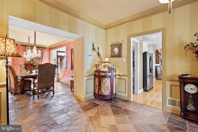 57 CROPWELL LN, Southampton, PA 18966