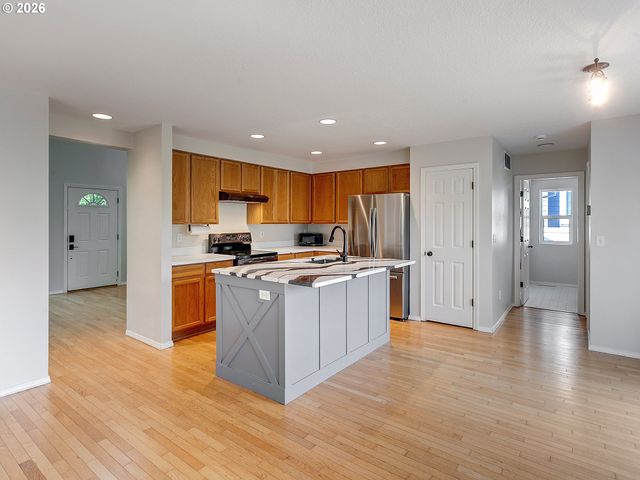 17897 Sw HANDLEY St, Sherwood, OR 97140