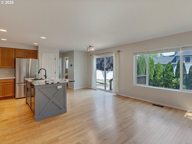 17897 Sw HANDLEY St, Sherwood, OR 97140