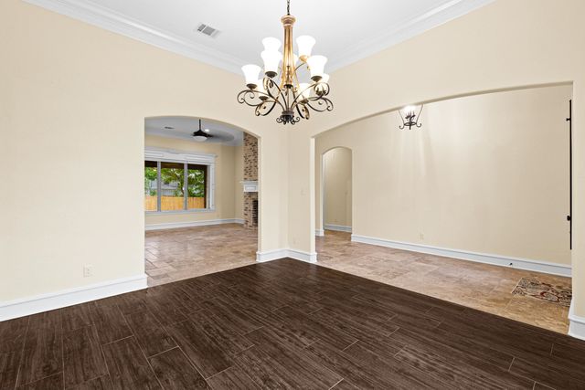1704 Riviera, Longview, TX 75605