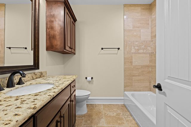 1704 Riviera, Longview, TX 75605