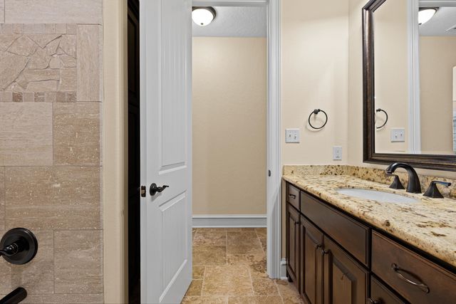 1704 Riviera, Longview, TX 75605